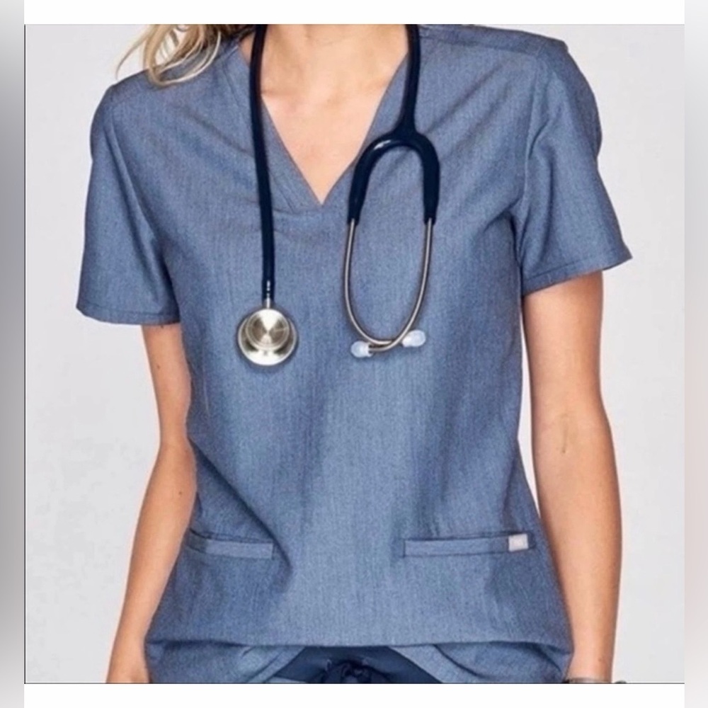 Figs Casma Three-Pocket Scrub Blue Heather Top Size XS PO1327